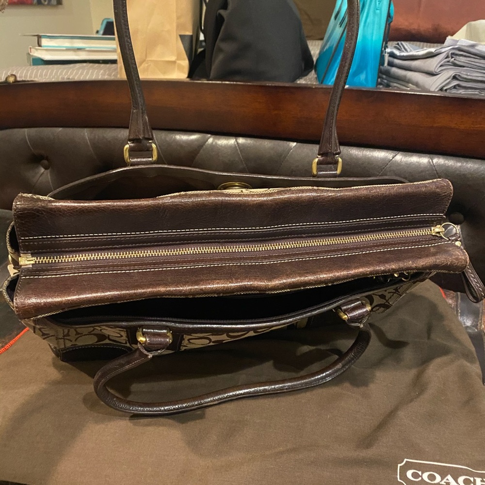 Coach Bag - Picture 5 of 14
